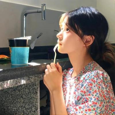 露丝和亚历克斯